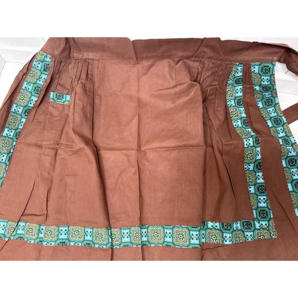 Vintage Apron Half/Waist, Tie Back, Brown &Turquoise Trim & Pockets Cottage Core - Picture 1 of 1